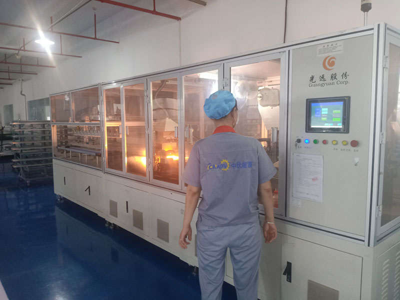 組件全動(dòng)自串焊機(jī)1200